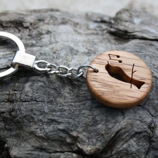 Irish oak songbird key-ring